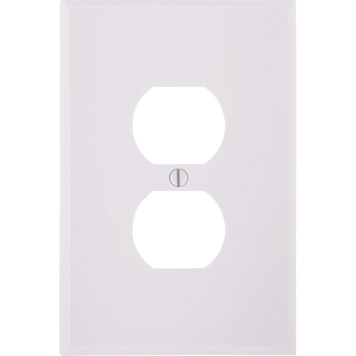 Picture of Leviton Oversized Outlet Wall Plate