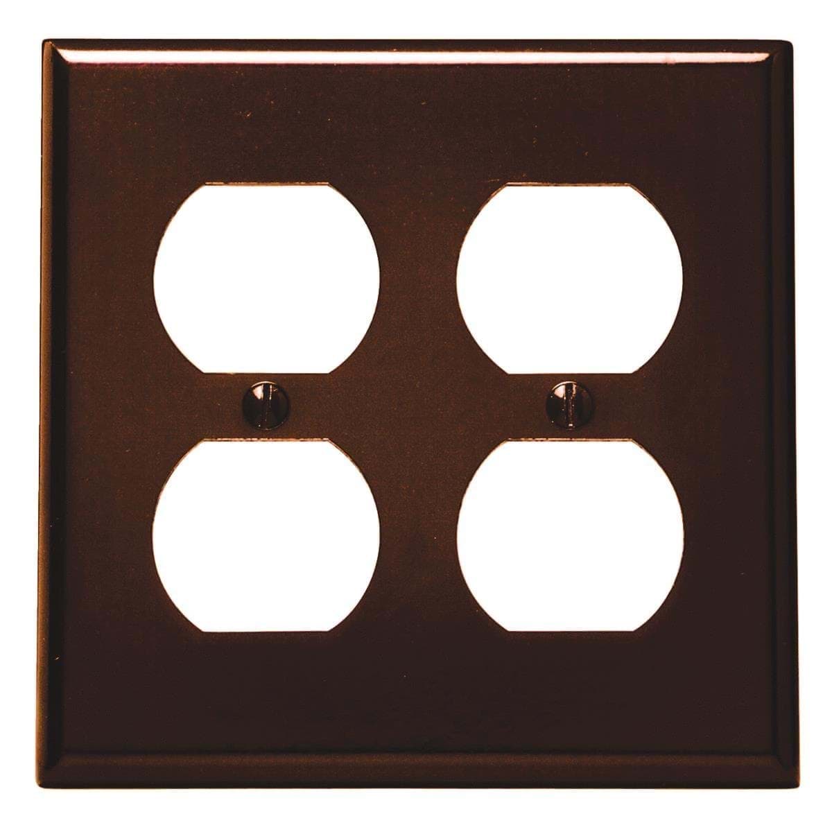 Picture of Leviton Plastic Outlet Wall Plate